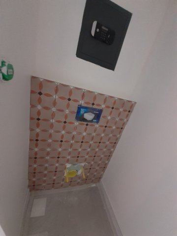 Création de sanitaires dans une salle de bain à Caluire 